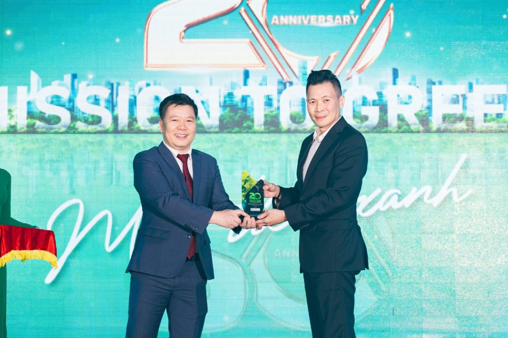 Bentuk komitmen berkontribusi di Asia Tenggara bidang teknologi dan industri kaca, AKLP hadiri acara Glasstech Asia 2024 di Vietnam